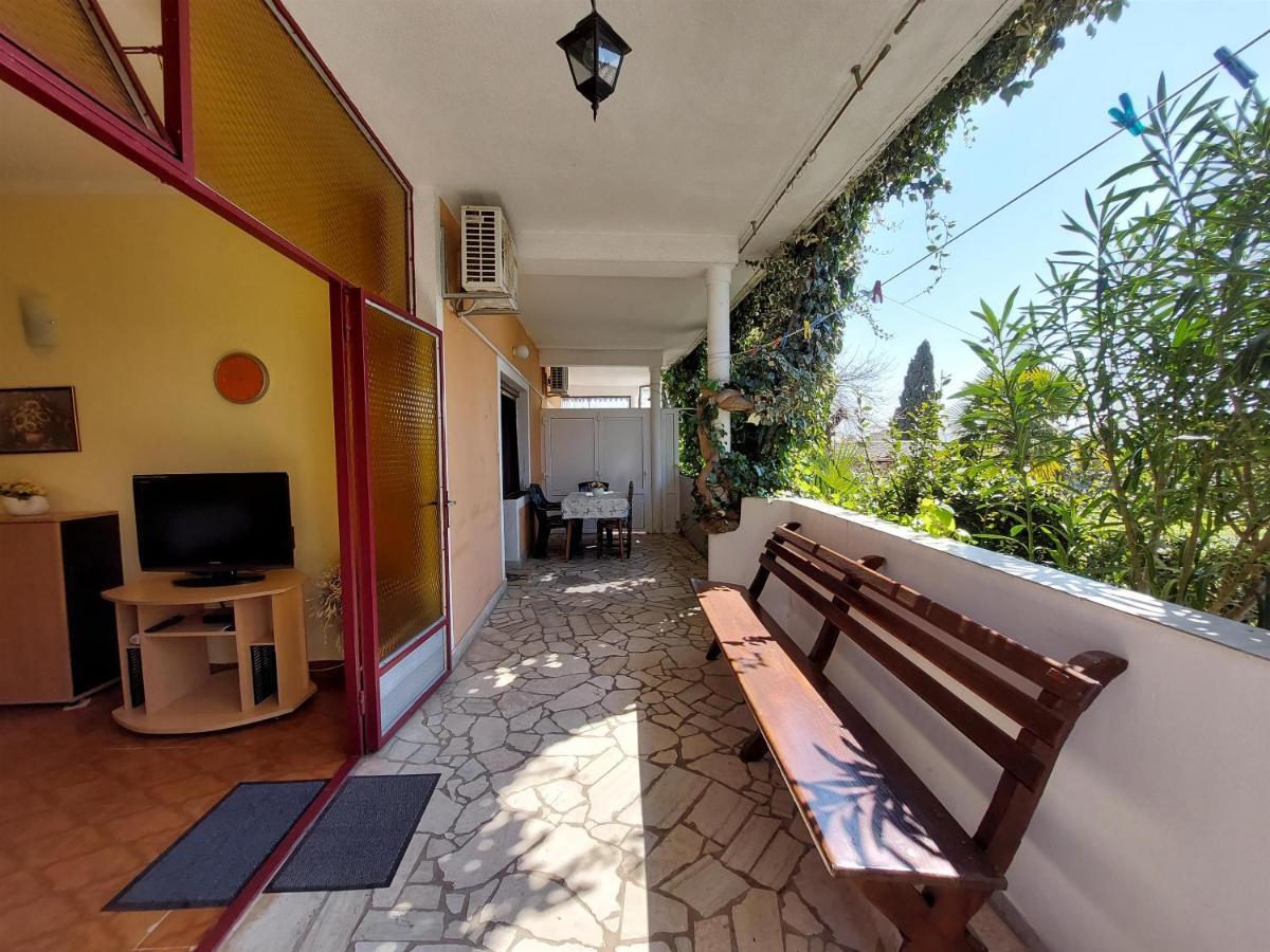 Apartments Faran Криквеница Екстериор снимка