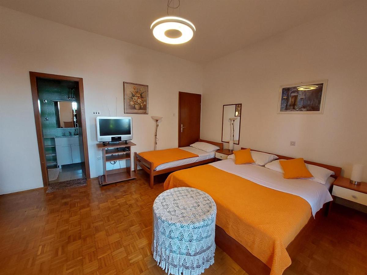 Apartments Faran Криквеница Екстериор снимка