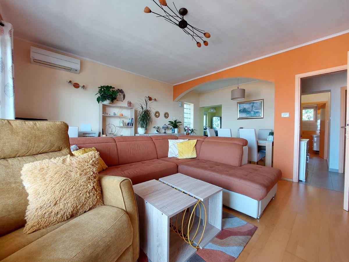 Apartments Faran Криквеница Екстериор снимка
