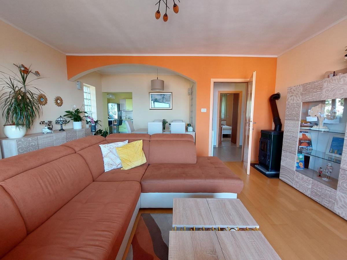 Apartments Faran Криквеница Екстериор снимка
