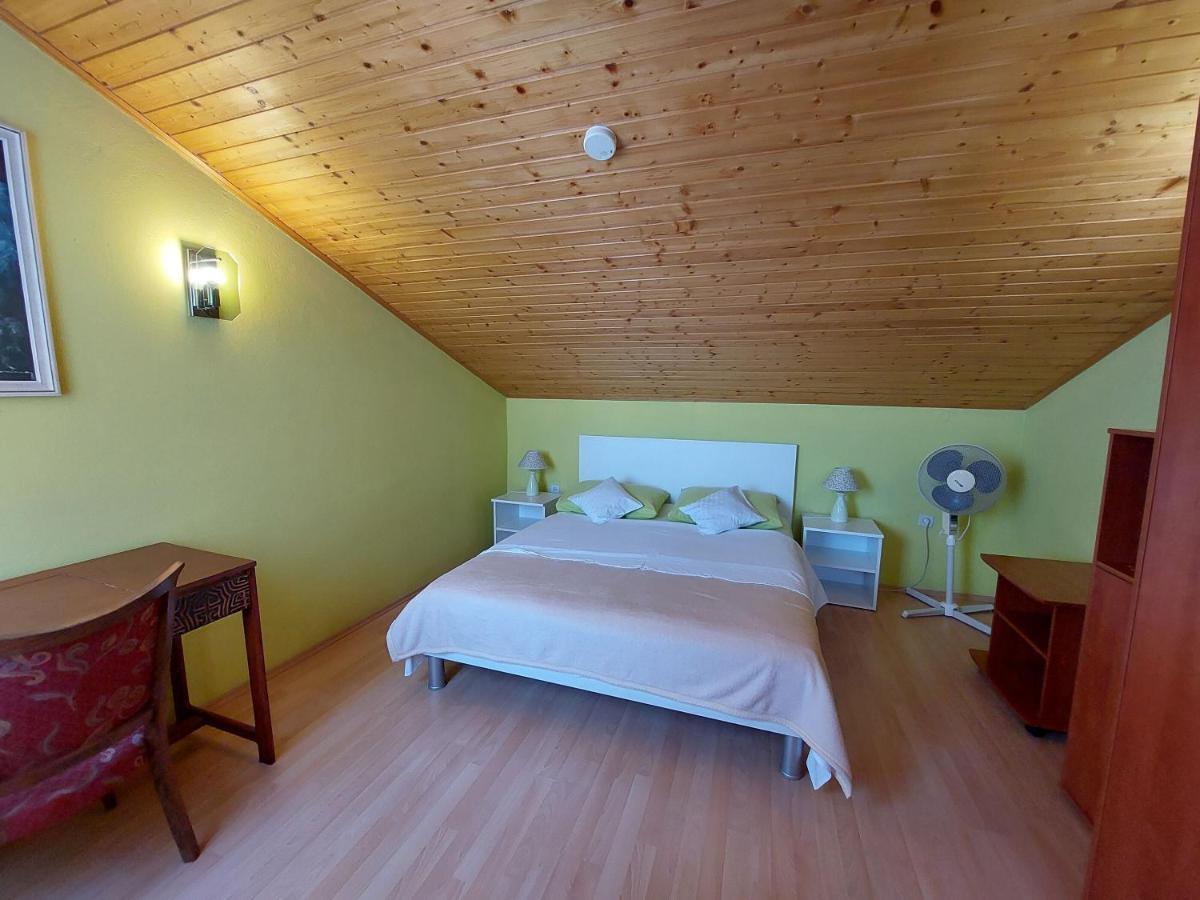 Apartments Faran Криквеница Екстериор снимка