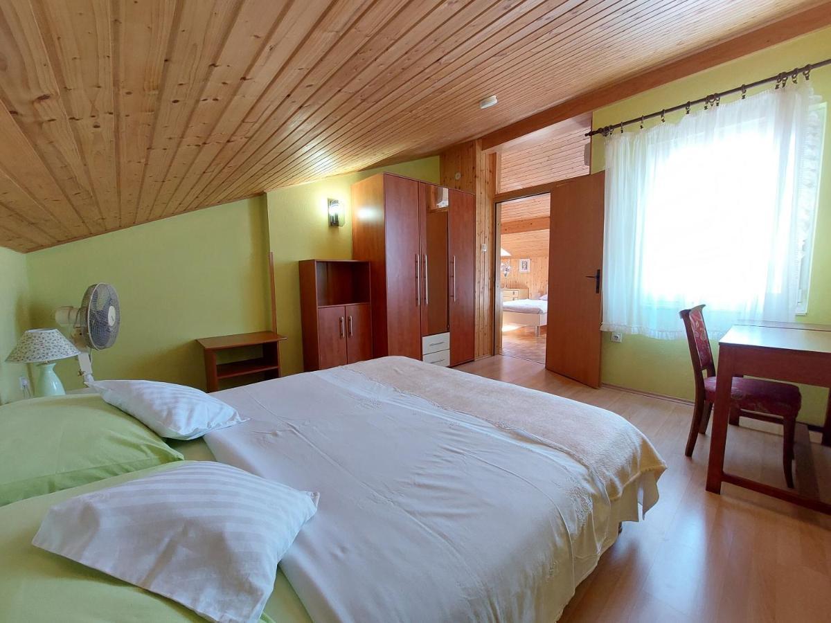 Apartments Faran Криквеница Екстериор снимка